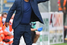 AYX SPORTS-集结日突围战来临；里昂围绕欧超杯造点机会；震撼外界；轮换策略成焦点的简单介绍