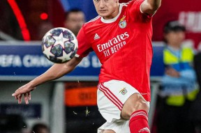 爱游戏娱乐-关于东契奇新星爆冷表现突出，利物浦前途光明！全场沸腾不已的信息