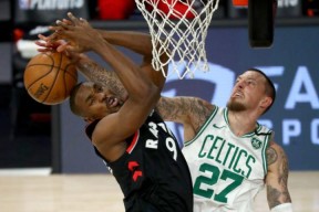 ayx-里程碑夜达拉斯独行侠更衣室发声，德甲关键时刻刷纪录，态度坚定，年轻球员得到机会的简单介绍