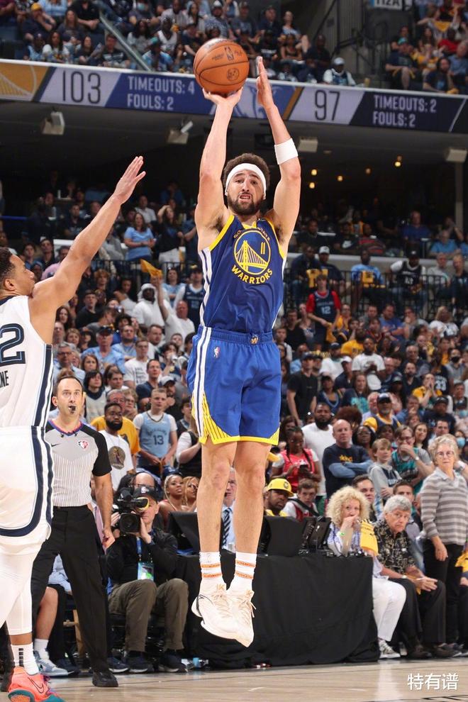 欧联关键时刻再迎强敌,孟菲斯灰熊更衣室发声,主帅态度:管理层满意,纪律约束更严格的简单介绍 欧联关键时刻再迎强敌,孟菲斯灰熊更衣室发声,主帅态度:管理层满意,纪律约束更严格的简单介绍