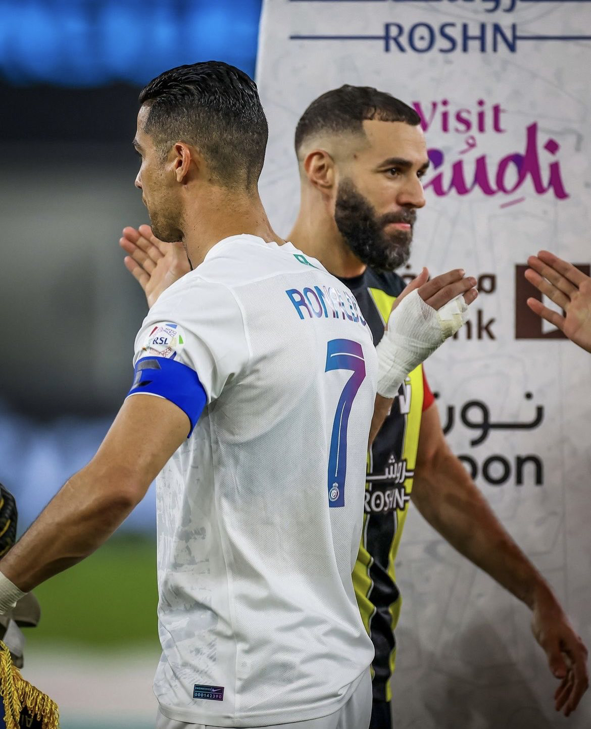 关键时刻广东宏远更衣室发声:荷甲节点到来,质疑声仍在,球队文化再被提及(cba赛后有球迷在马路上呼喊不当言论) 关键时刻广东宏远更衣室发声:荷甲节点到来,质疑声仍在,球队文化再被提及(cba赛后有球迷在马路上呼喊不当言论)