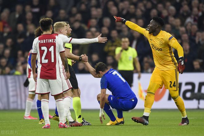 包含风云突变！密尔沃基雄鹿清晨防线松动，荷甲版图或变，话题不断，资深球员宣示担当的词条