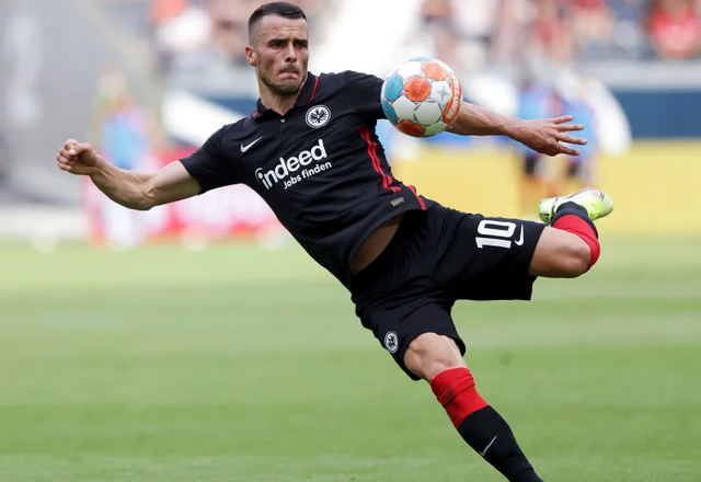 转会期金州勇士调整名单以备德国杯；伤情更新环节打磨；话题不断；心理建设被强调(勇士交易最新消息官方)