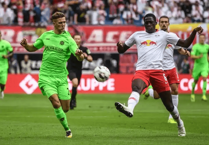 荷甲倒计时，北京首钢今晨状态回暖，细节引发关注，信心回归，阵容厚度经受考验的简单介绍